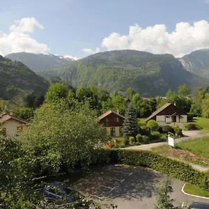 hotel-restaurant-4c.hotels-rhonealpes.com/